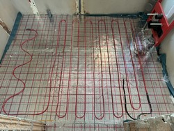 Eltomo - elektryczne ogrzewanie podłogowe Modrzyca